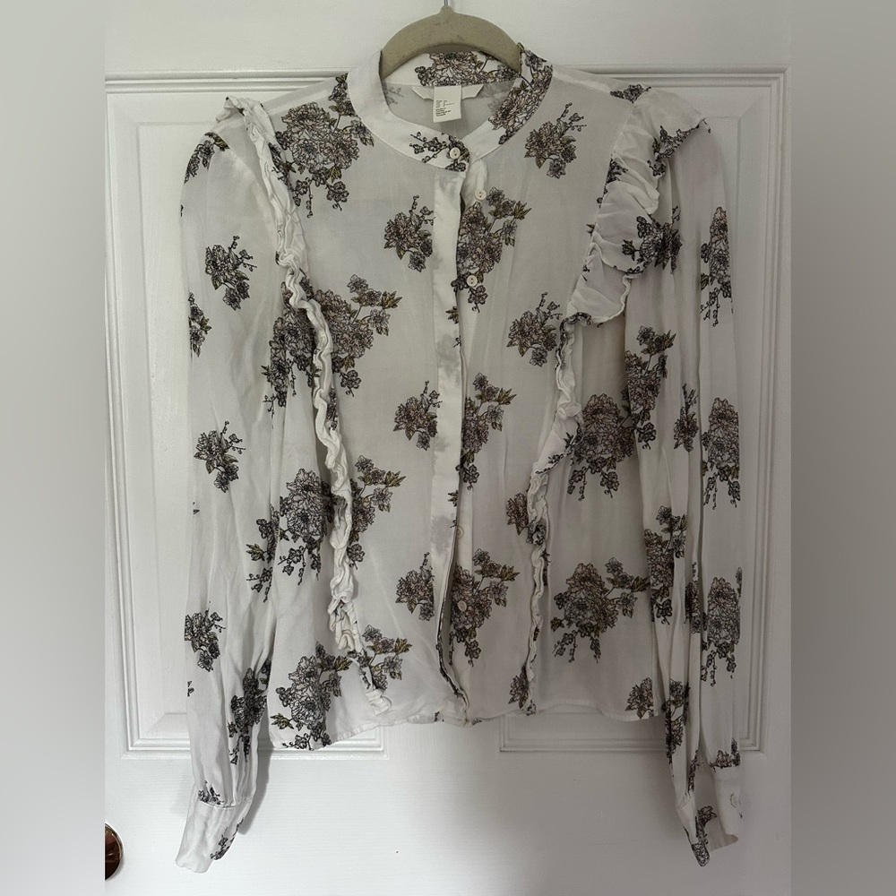 H&M Cream Long Sleeve Ruffled Blouse with Ruffles